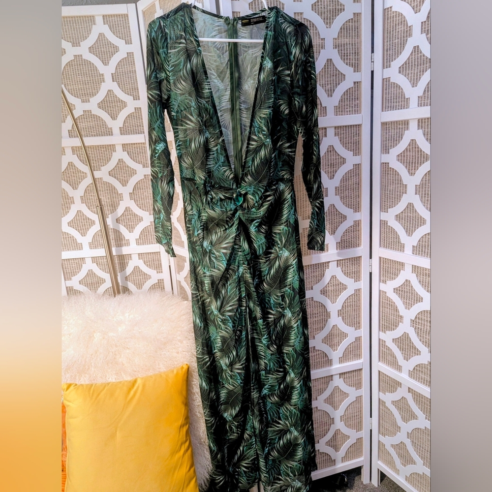 Finesse Green Leaf Long Sleeve Dress